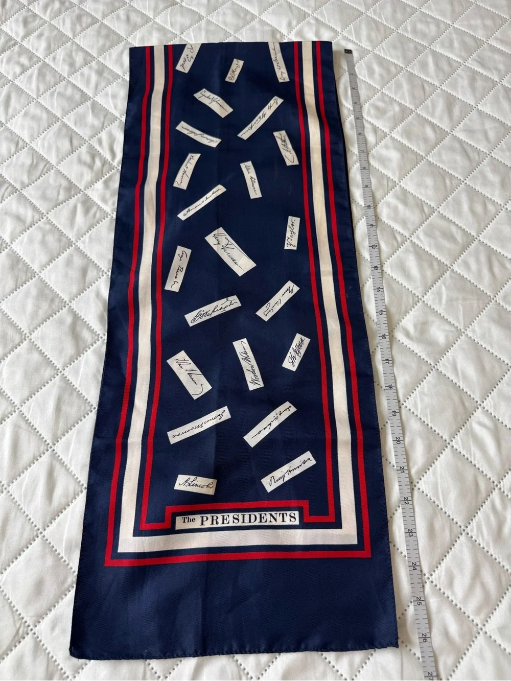 Millicent “The Presidents” Scarf 1993 Smithsonian Italy Americana 52*10 in